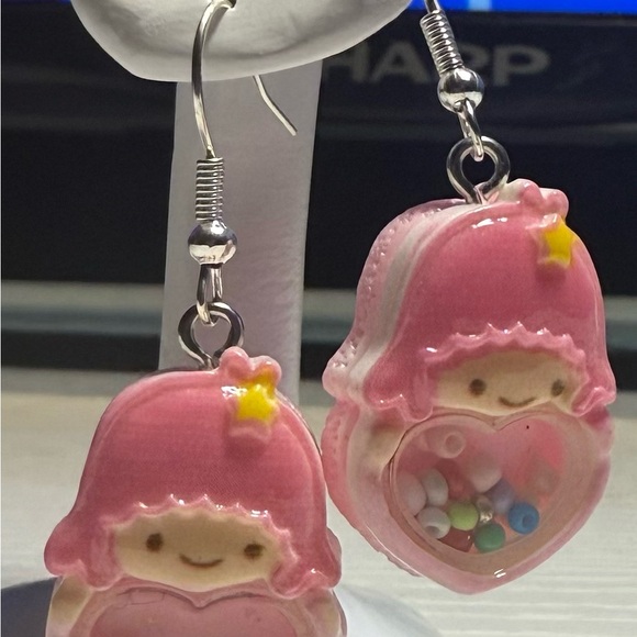 $3 ADORABLE EARRINGS. STAINLESS STEEL HOOKS. NEW $3 IF BUNDLED - Picture 14 of 16